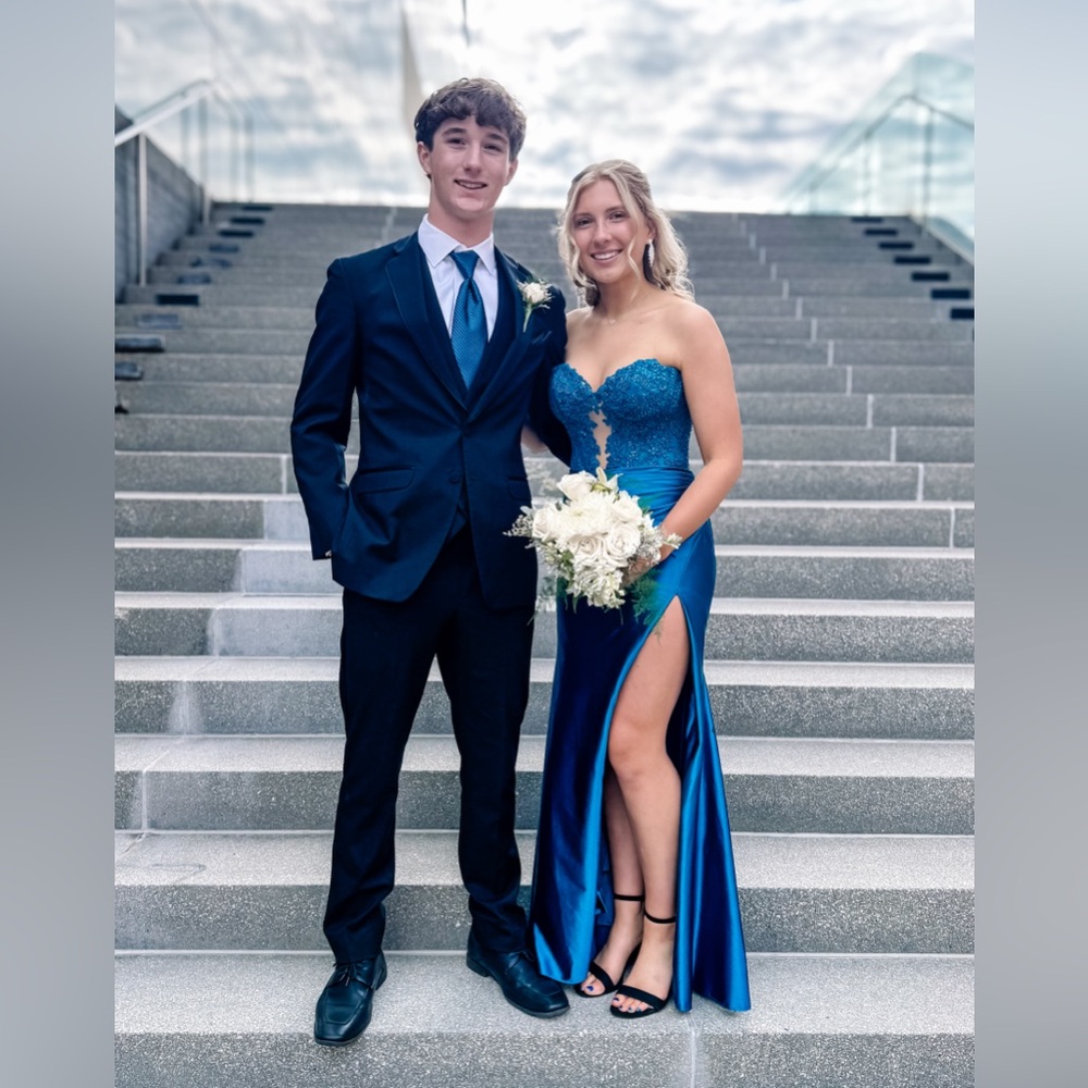 Sherri Hill Peacock Style 55306 Prom Dress